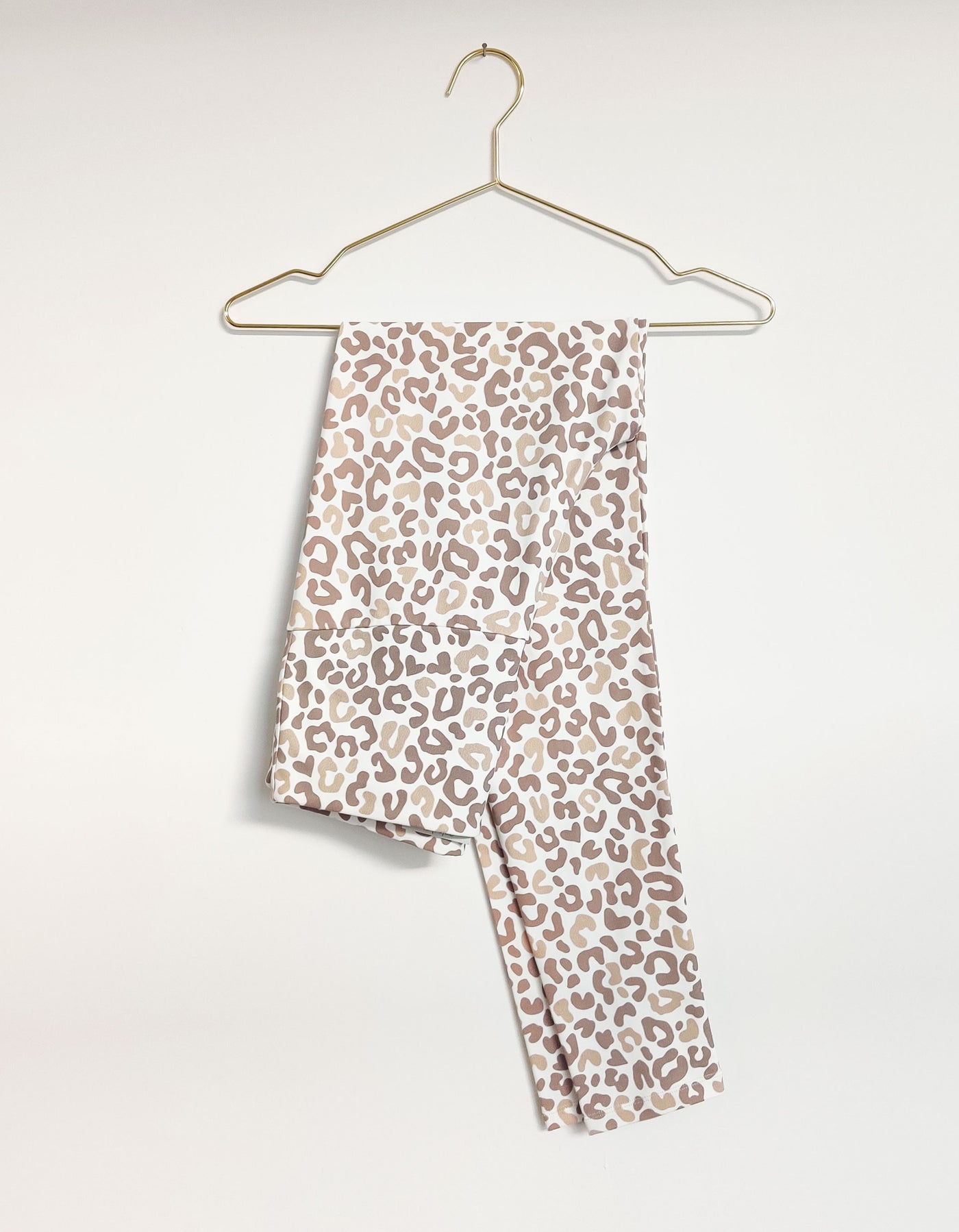 thebowattitude_casual_wear_luxury_home_wear_home-office_looks_outfit_set_oceans_pamela_fabletics_reif_apart_made-in-europe