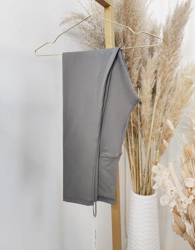 thebowattitude_casual_wear_luxury_home_wear_home-office_looks_outfit_set_oceans_pamela_fabletics_reif_apart_made-in-europe_thebow01_leggins_braun_taupe_leggings_braune