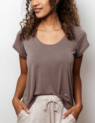 thebowattitude_casual_wear_luxury_home_wear_home-office_looks_outfit_set_oceans_pamela_fabletics_reif_apart_made-in-europe_thebow01-1
