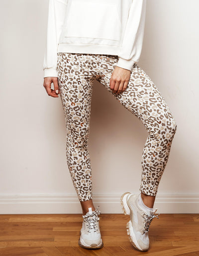 thebowattitude_casual_wear_luxury_home_wear_home-office_looks_outfit_set_oceans_pamela_fabletics_reif_apart_made-in-europe